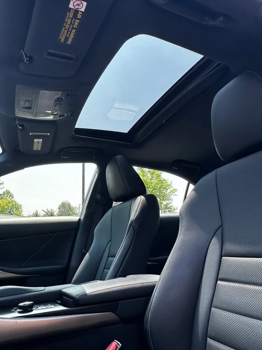2014 Lexus IS 3rd Gen - Image 9 of 11