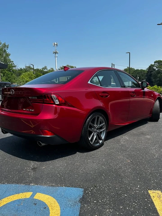 2014 Lexus IS 3rd Gen - Image 4 of 11