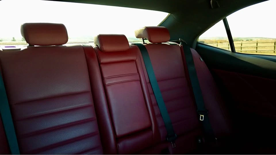 2014 Lexus IS 3rd Gen - Image 18 of 20