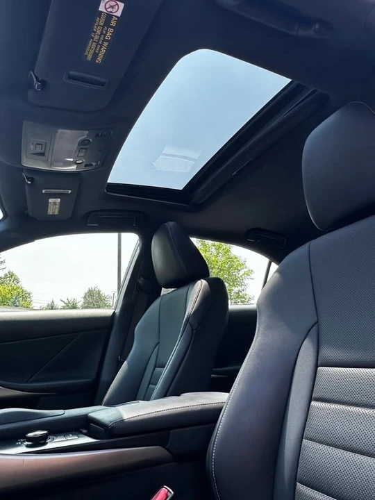 2014 Lexus IS 3rd Gen - Image 9 of 11