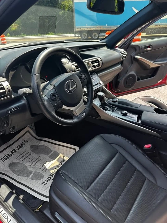 2014 Lexus IS 3rd Gen - Image 6 of 11