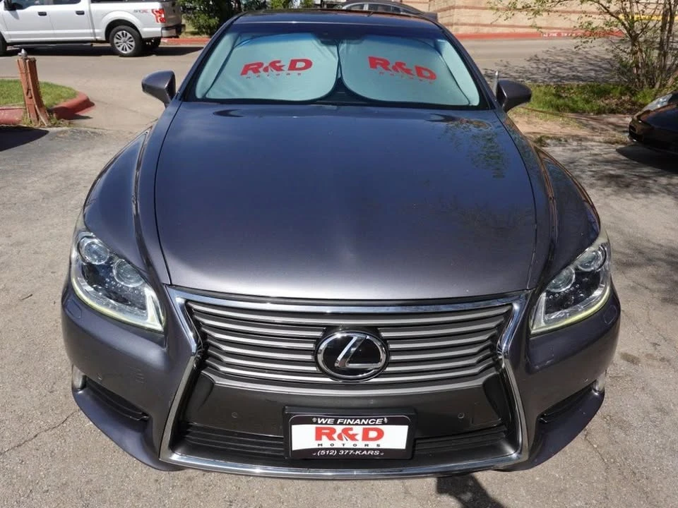 2014 Lexus LS 4th Gen - Image 2 of 9