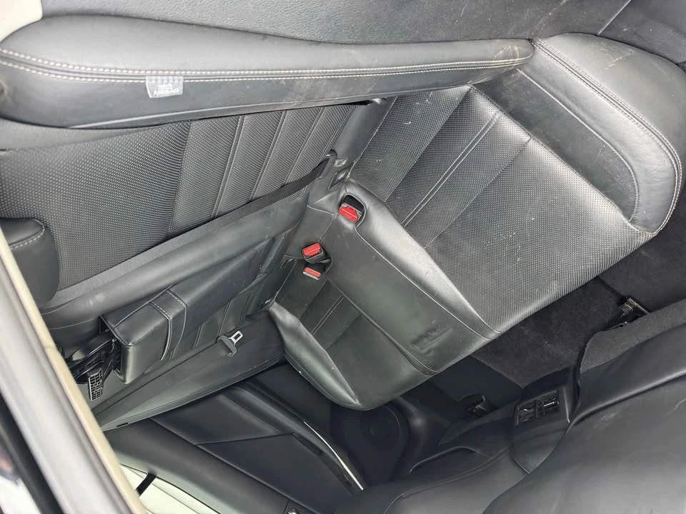 2014 Lexus LS 4th Gen - Image 5 of 6