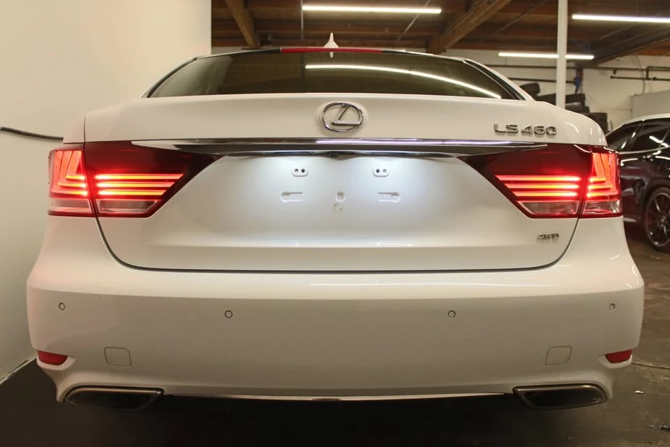 2014 Lexus LS 4th Gen - Image 5 of 10