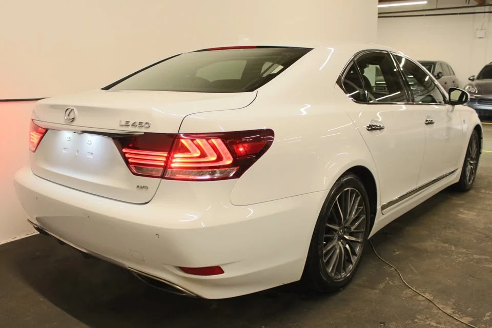 2014 Lexus LS 4th Gen - Image 4 of 10