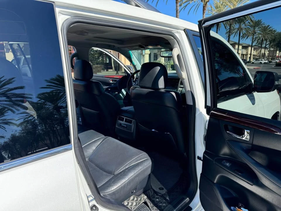 2014 Lexus LX 3rd Gen - Image 5 of 10