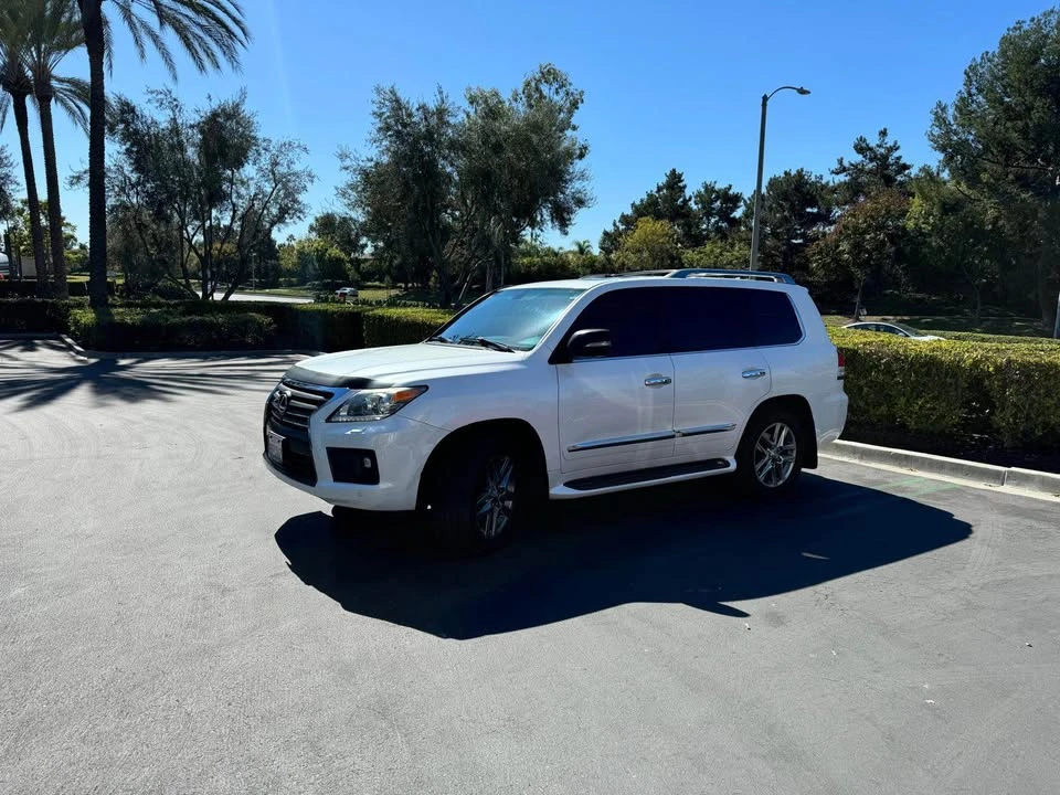 2014 Lexus LX 3rd Gen - Image 3 of 10
