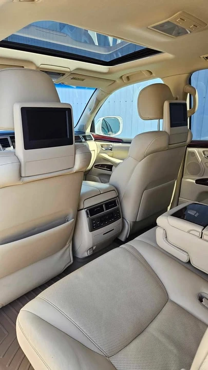 2014 Lexus LX 3rd Gen - Image 16 of 20