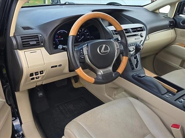 2014 Lexus RX 3rd Gen - Image 7 of 16