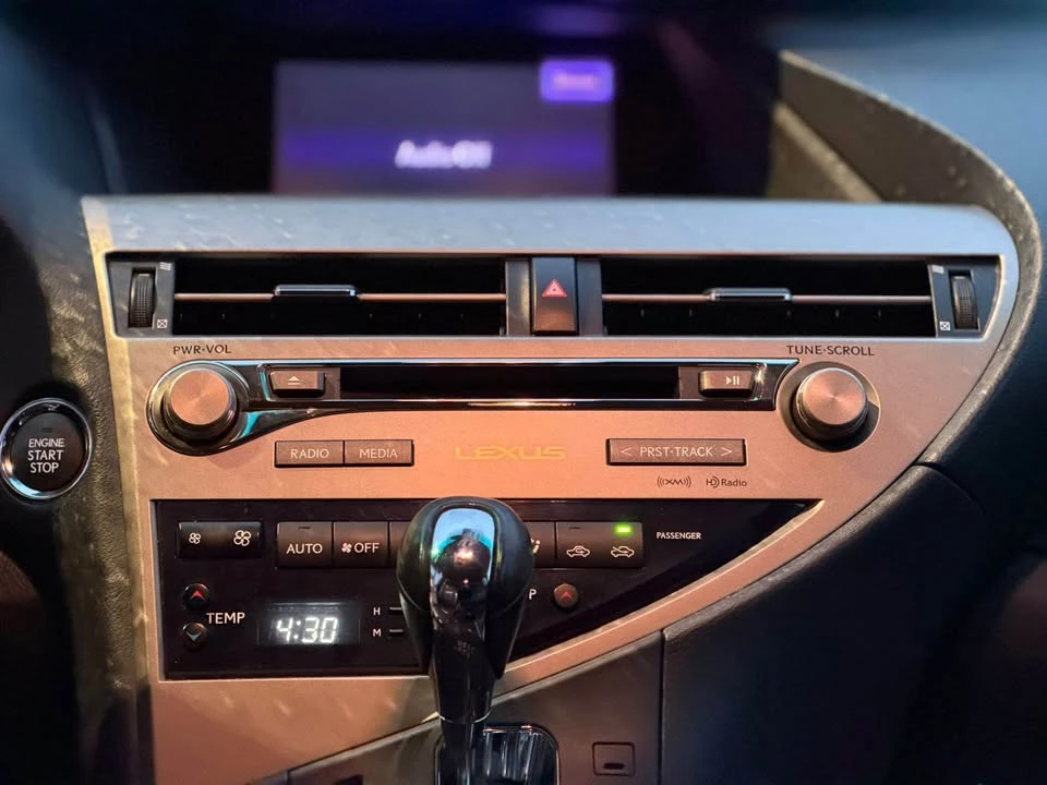 2014 Lexus RX 3rd Gen - Image 8 of 10