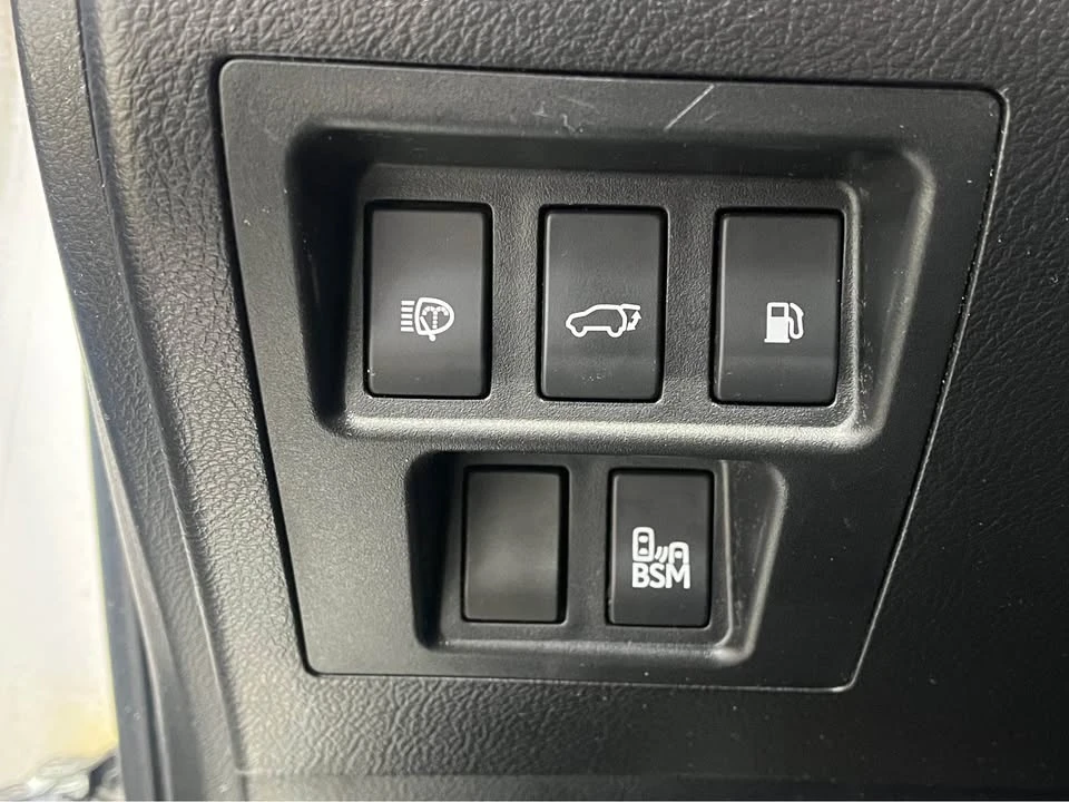 2014 Lexus RX 3rd Gen - Image 2 of 10