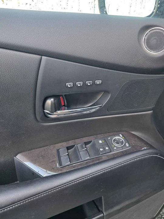 2014 Lexus RX 3rd Gen - Image 13 of 18