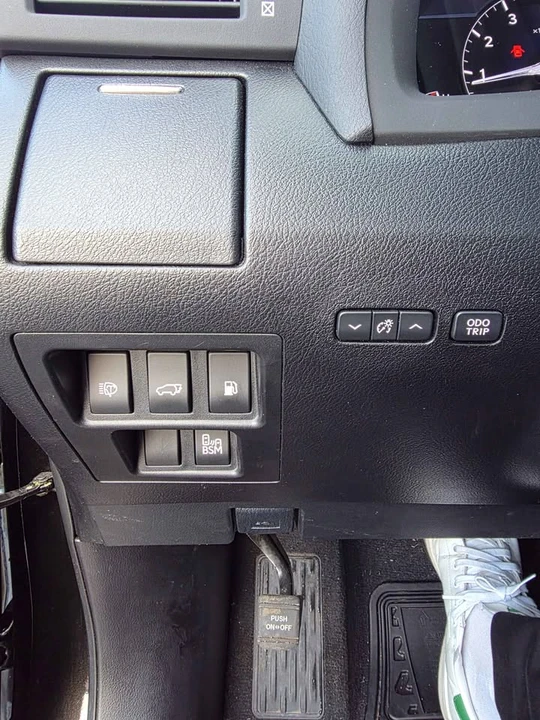 2014 Lexus RX 3rd Gen - Image 16 of 18