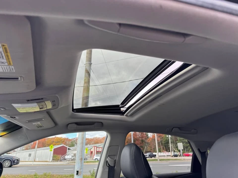 2014 Lexus RX 3rd Gen - Image 12 of 19