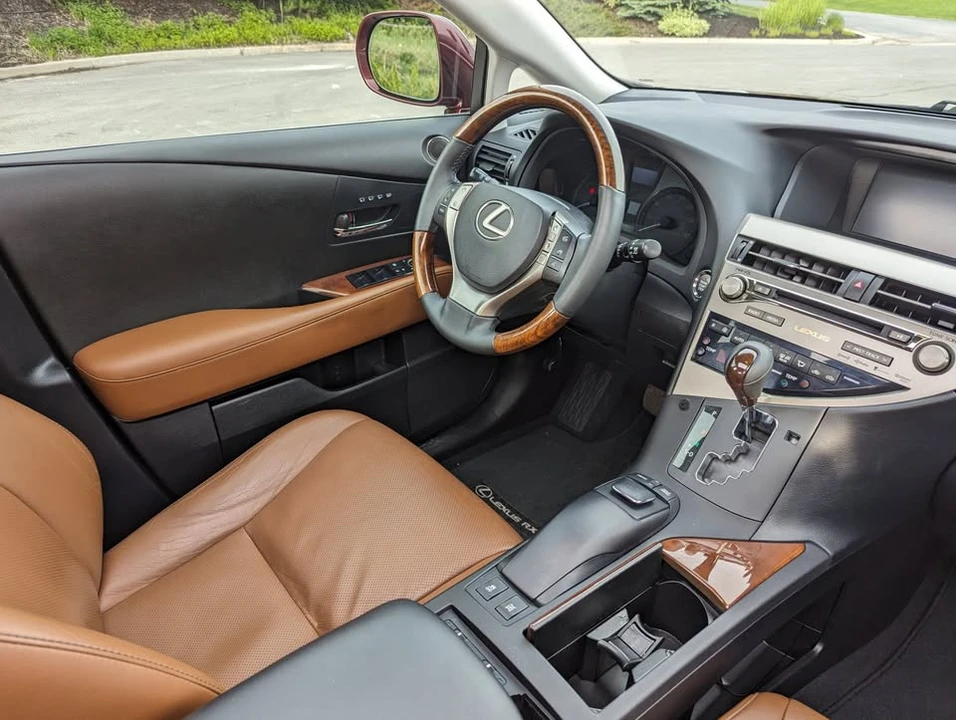 2014 Lexus RX 3rd Gen - Image 9 of 13