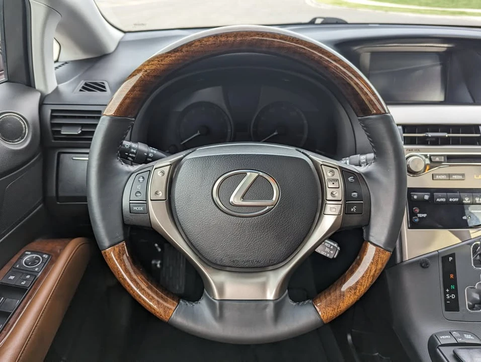 2014 Lexus RX 3rd Gen - Image 5 of 13