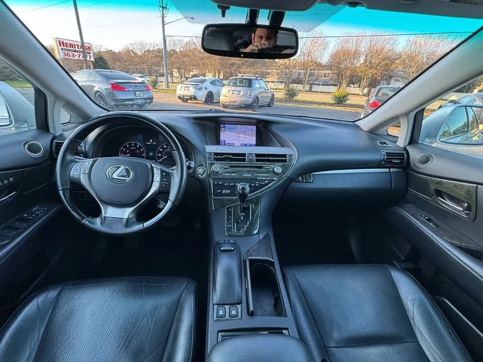 2014 Lexus RX 3rd Gen - Image 14 of 20
