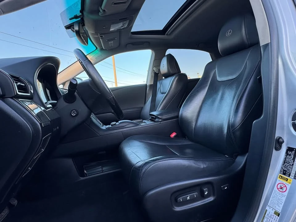 2014 Lexus RX 3rd Gen - Image 9 of 20