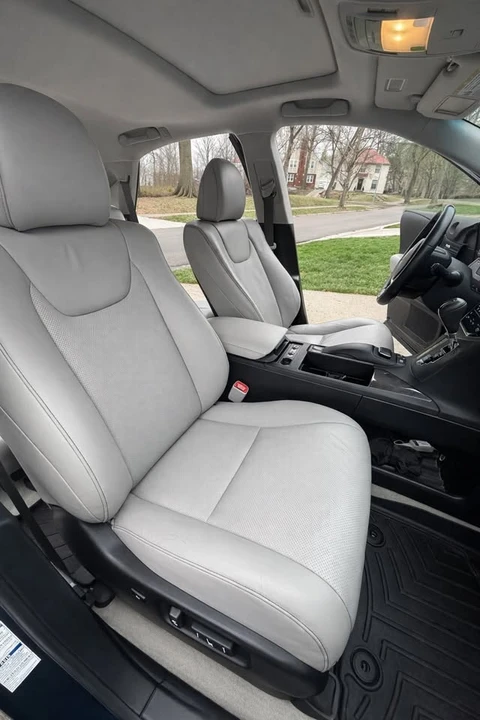 2014 Lexus RX 3rd Gen - Image 7 of 14