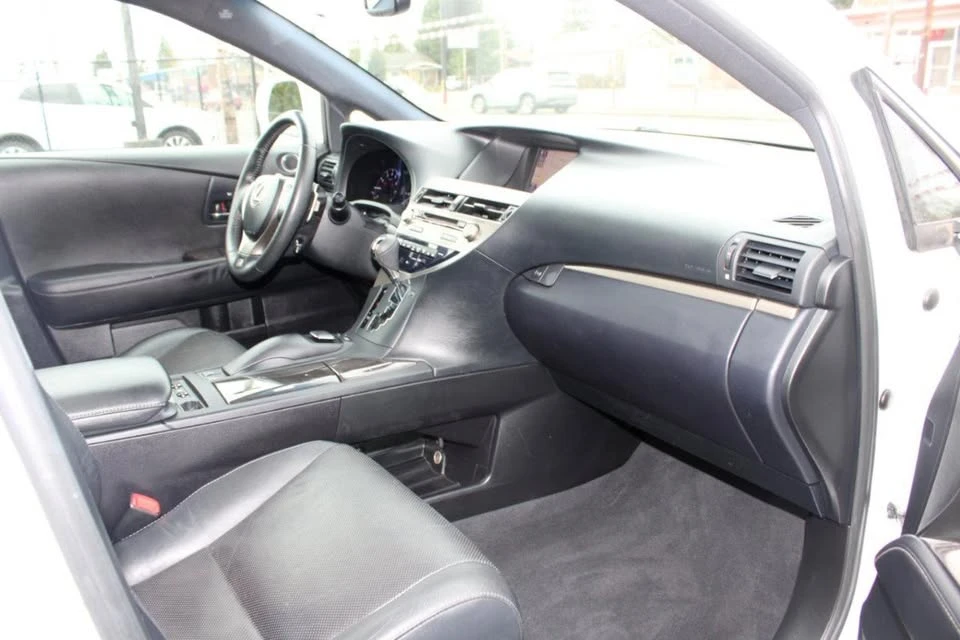 2014 Lexus RX 3rd Gen - Image 15 of 16