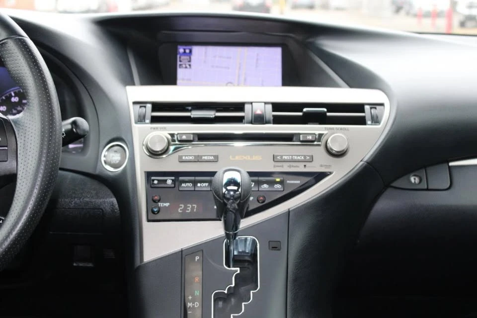 2014 Lexus RX 3rd Gen - Image 11 of 17