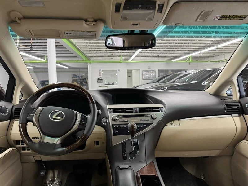 2014 Lexus RX 3rd Gen - Image 10 of 20