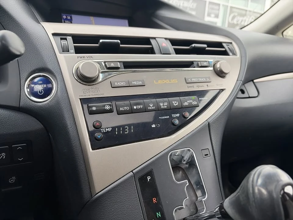 2014 Lexus RX 3rd Gen - Image 17 of 19
