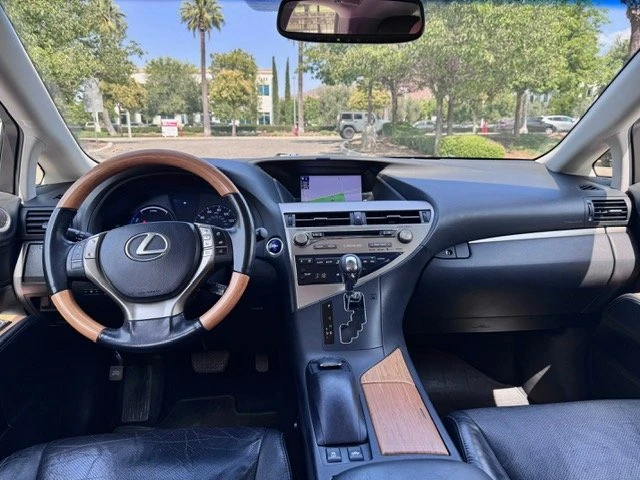 2014 Lexus RX 3rd Gen - Image 14 of 20