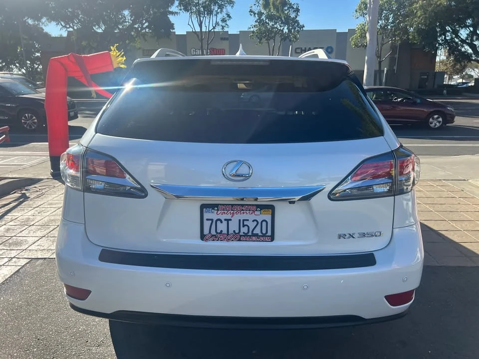 2014 Lexus RX 3rd Gen - Image 15 of 18