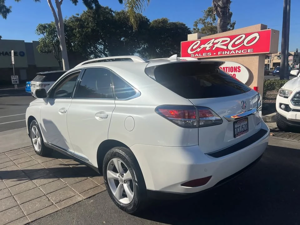 2014 Lexus RX 3rd Gen - Image 16 of 18