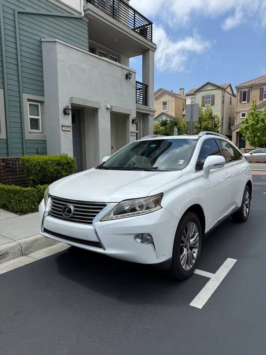 2014 Lexus RX 3rd Gen - Image 4 of 11