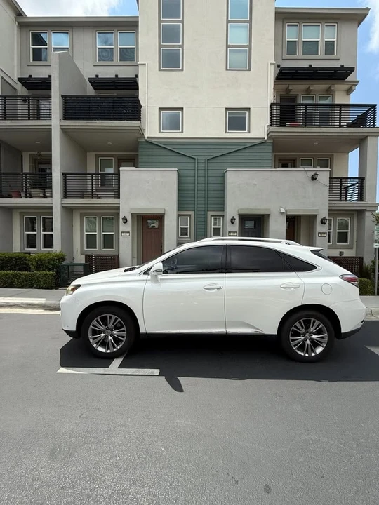 2014 Lexus RX 3rd Gen - Image 5 of 11