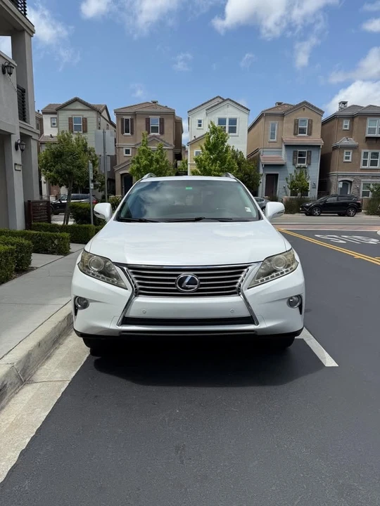 2014 Lexus RX 3rd Gen - Image 2 of 11