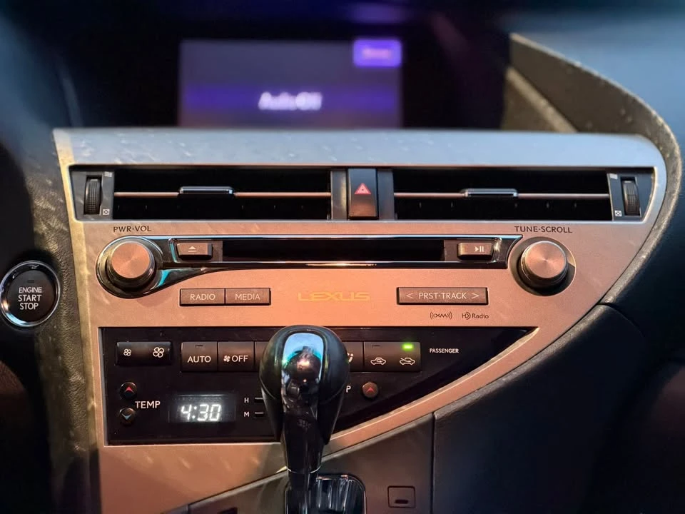 2014 Lexus RX 3rd Gen - Image 10 of 11