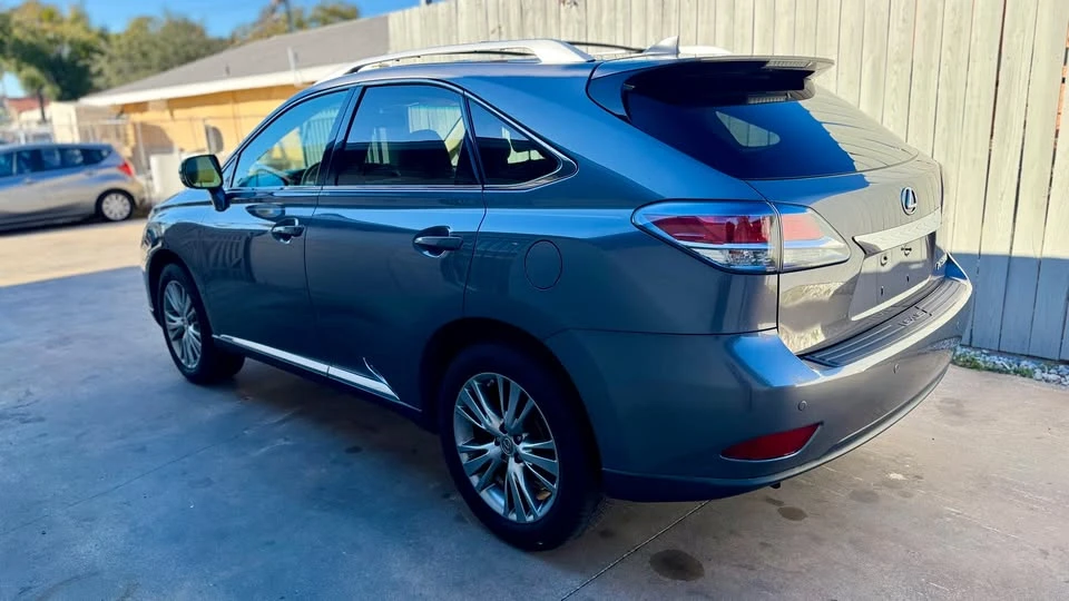 2014 Lexus RX 3rd Gen - Image 4 of 12