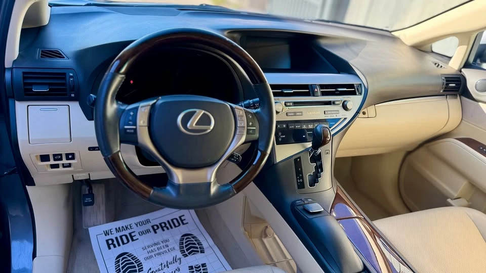 2014 Lexus RX 3rd Gen - Image 7 of 12