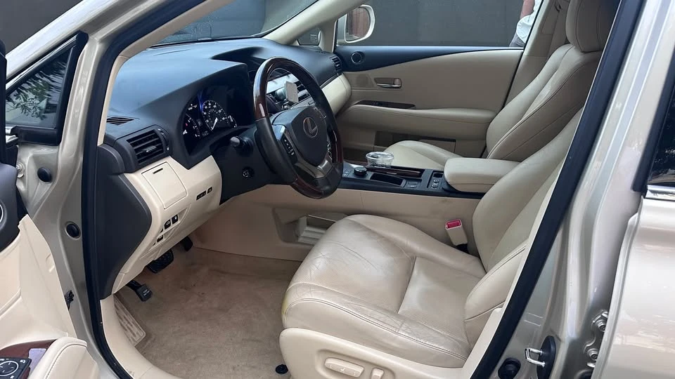 2014 Lexus RX 3rd Gen - Image 7 of 11
