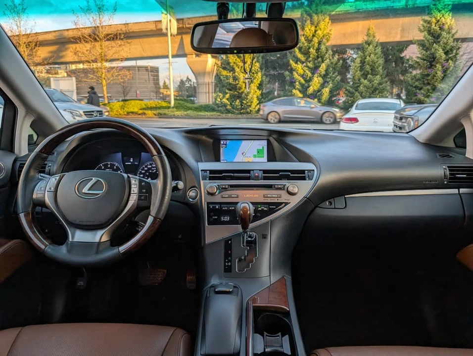 2014 Lexus RX 3rd Gen - Image 9 of 20