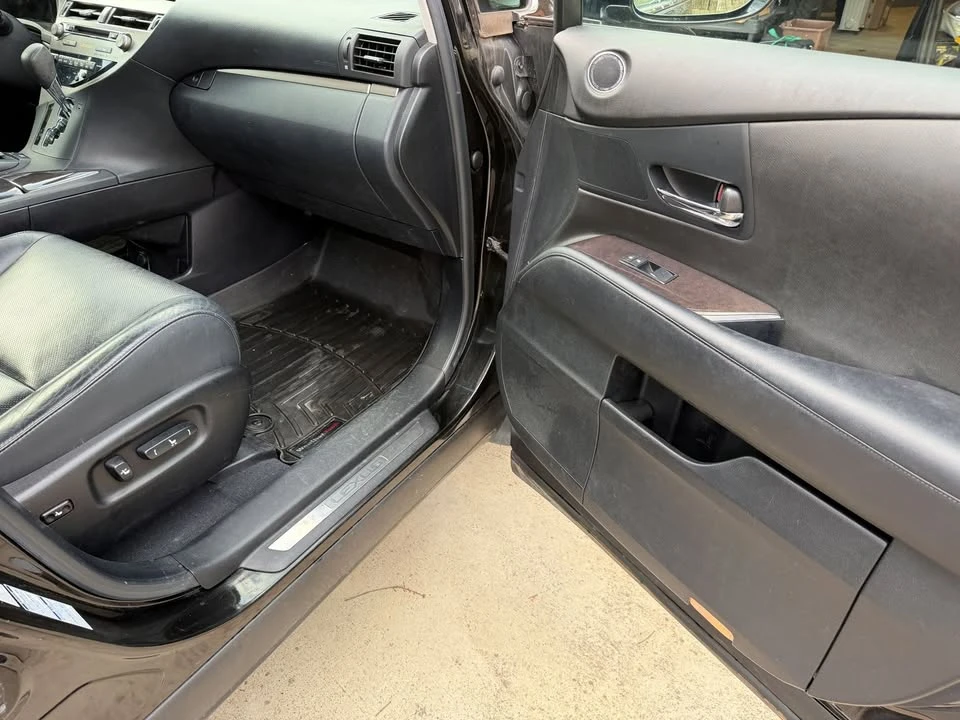 2014 Lexus RX 3rd Gen - Image 9 of 17