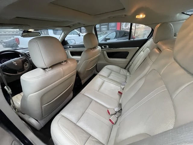 2014 Lincoln MKS - Image 10 of 20