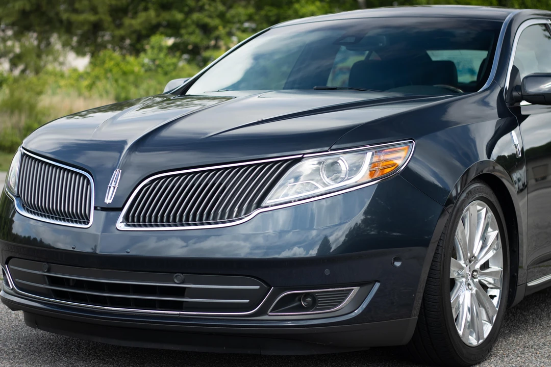 2014 Lincoln MKS - Image 19 of 31