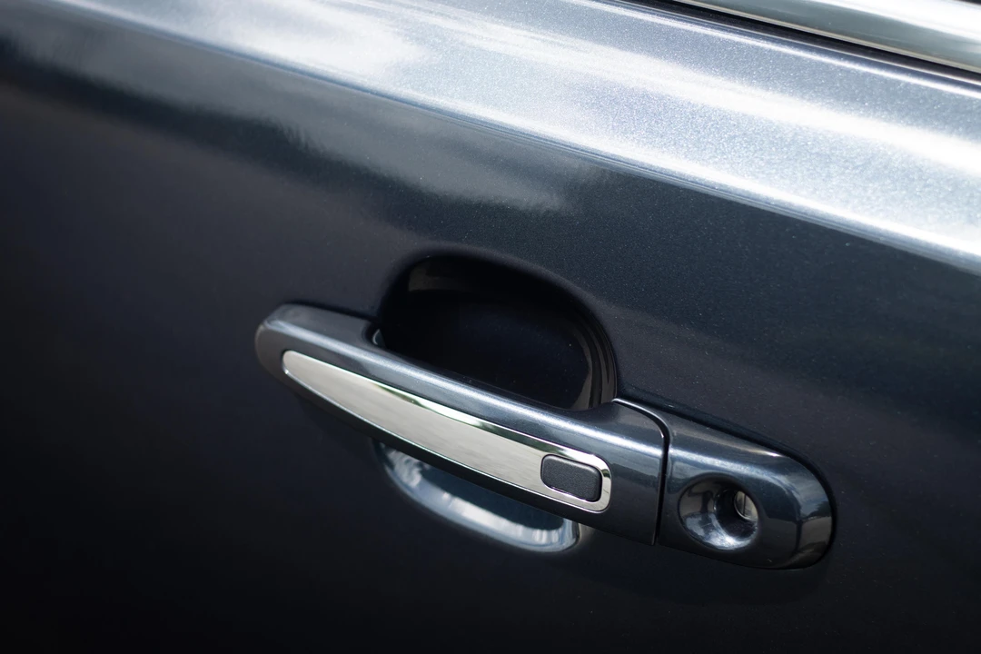 2014 Lincoln MKS - Image 26 of 31