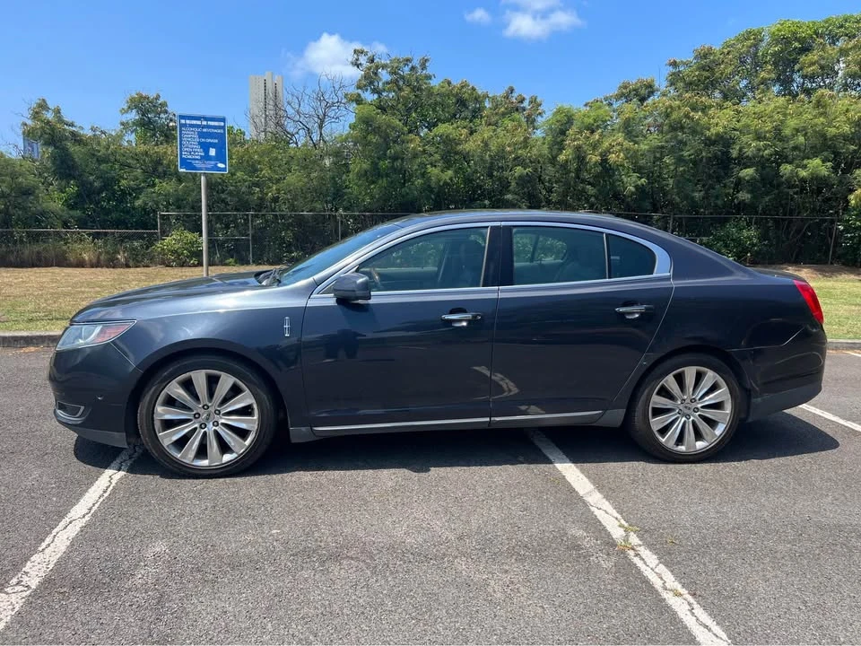 2014 Lincoln MKS - Image 2 of 12