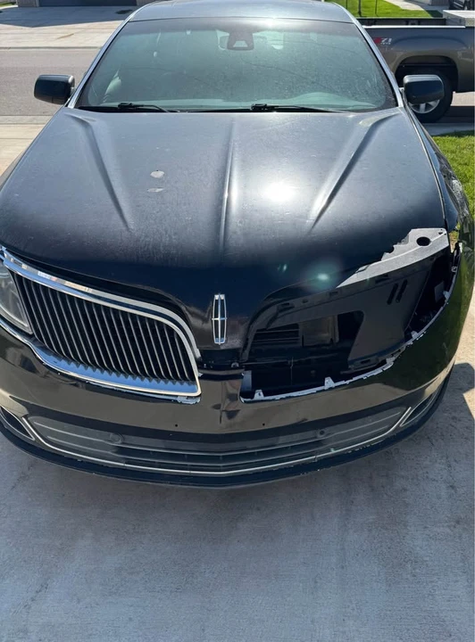 2014 Lincoln MKS - Image 2 of 5