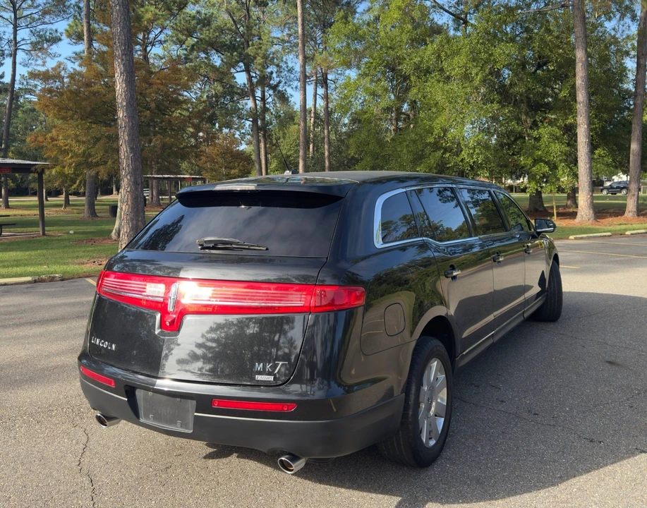 2014 Lincoln MKT - Image 5 of 20