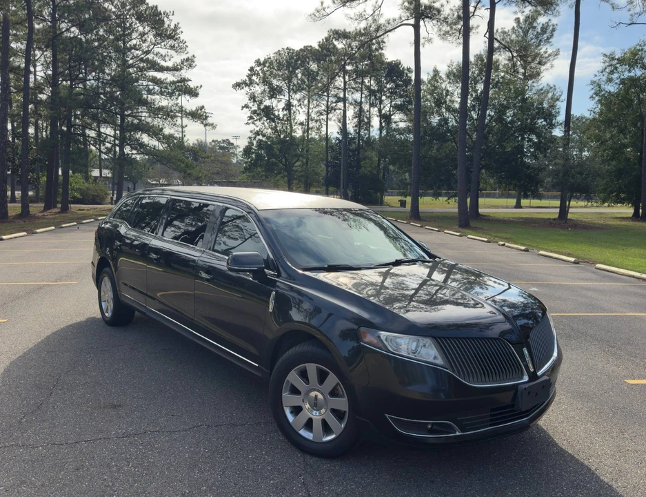2014 Lincoln MKT - Image 3 of 20