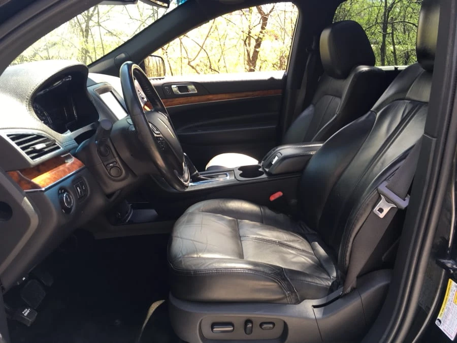 2014 Lincoln MKT - Image 3 of 8