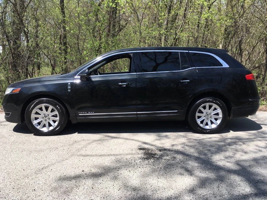 2014 Lincoln MKT - Image 8 of 8