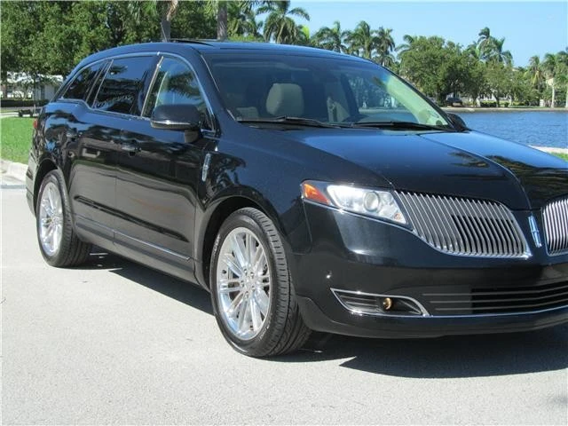 2014 Lincoln MKT - Image 3 of 12