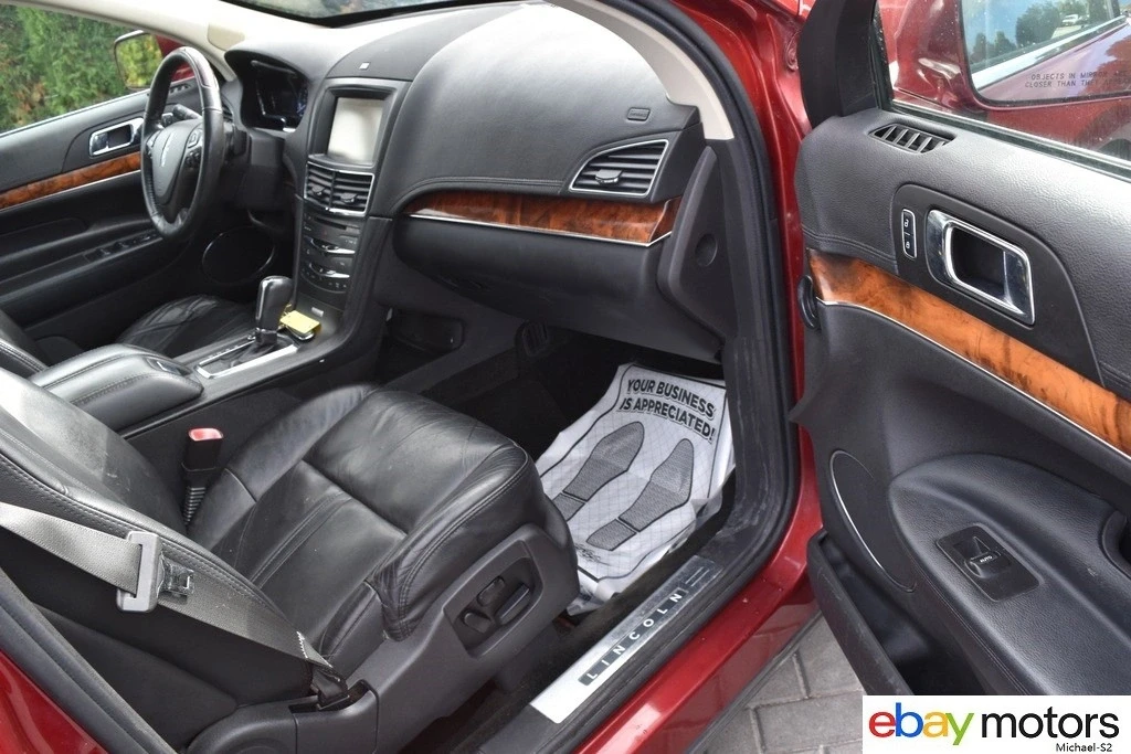 2014 Lincoln MKT - Image 16 of 21